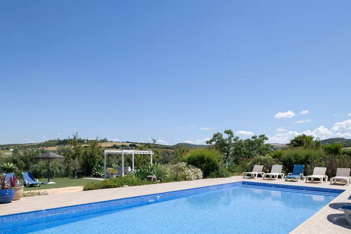 Chalet para 20 personas, con jardín, Se admiten mascotas en Andalucía - 2