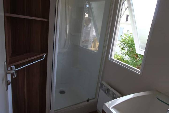 Camping für 6 Personen, mit Garten und Pool sowie Terrasse in Carnac - 4