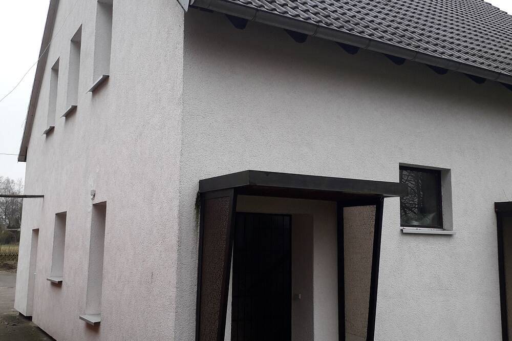 Ganze Wohnung, Schöne 2-Zimmer-Ferienwohnung direkt am See in Neustadt am Rübenberge, Aller-Leine-Tal