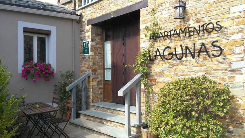 Apartamento para 6 personas, con Balcón y Terraza además de Jardín y Vistas en Castropol