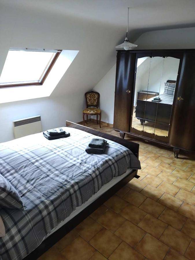 Location de vacances pour 9 personnes, avec jardin à Plouguernével - 2