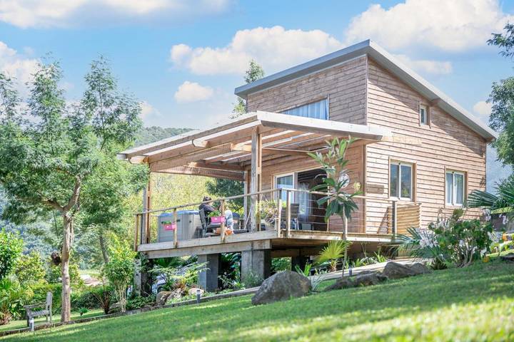 Chalet pour 6 personnes, avec vue et jardin
