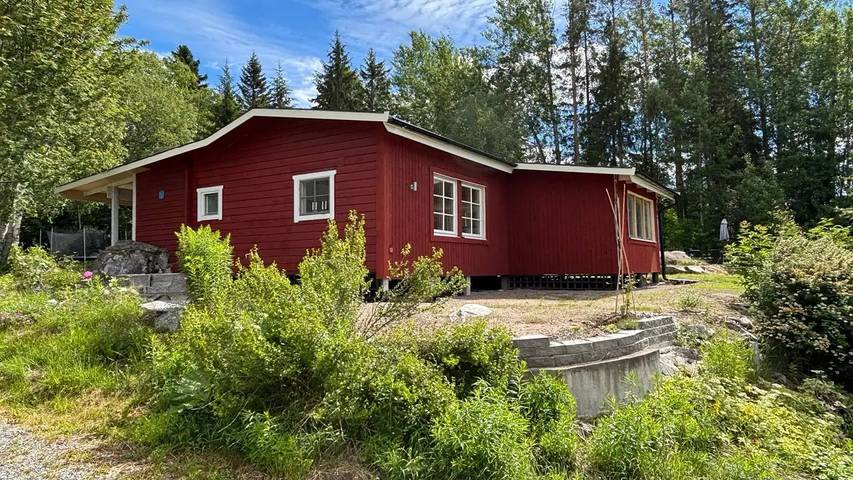 Hus för 5 Personer, med Terass och Trädgård i Falun