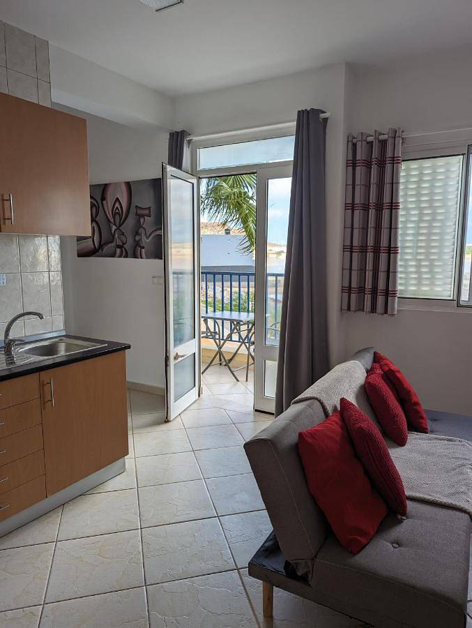 Gîte pour 2 personnes, avec piscine ainsi que bassin pour enfant et balcon dans Boa Vista (homonymie) - 3