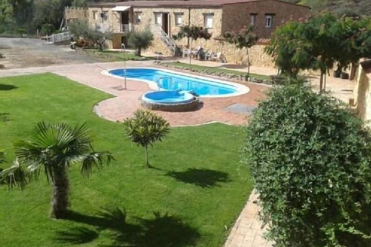 Cottage für 2 Personen, mit Garten und Pool sowie Whirlpool - 1