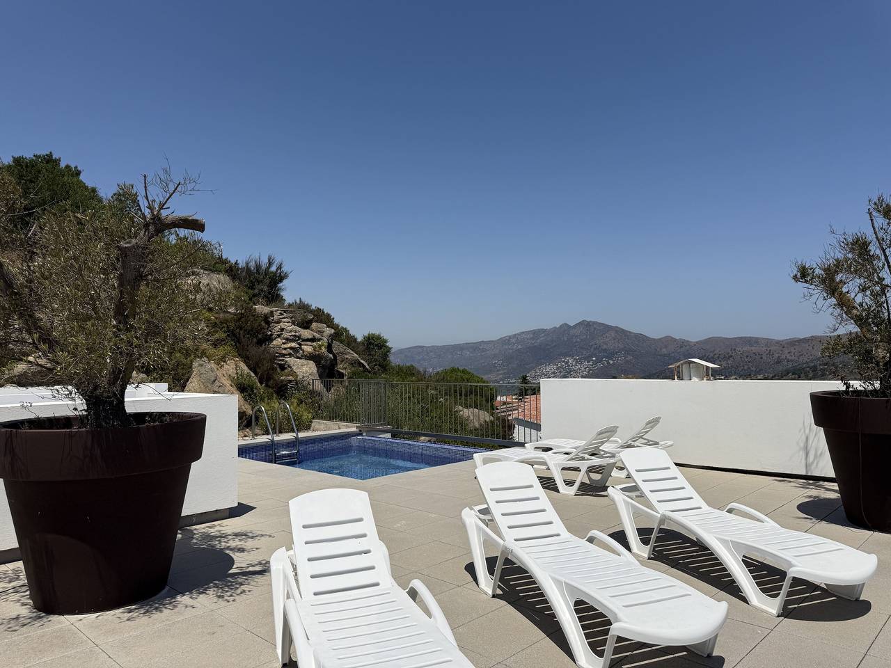 Villa für 8 Personen mit Balkon/Terrasse in Canyelles Petites, Roses