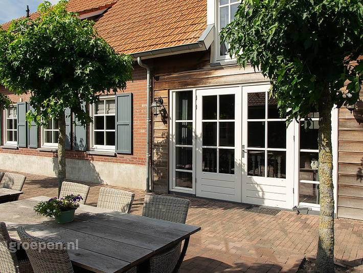 Ferienhaus für 26 Personen, mit Balkon/Terrasse und Terrasse in Horst aan de Maas