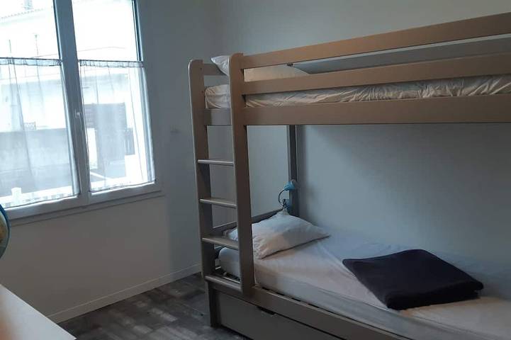 Location de vacances pour 7 personnes dans Le Rocher - 4