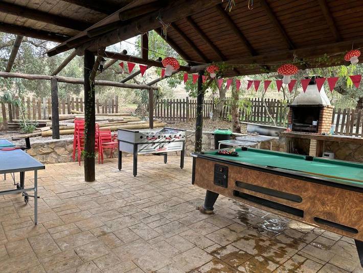 Casa rural para 20 personas, con piscina, Se admiten mascotas en Pruna - 2