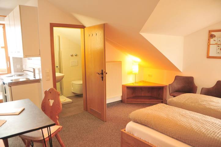 Doppelzimmer 10 in Pfronten, Bayerisch Schwaben