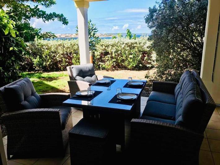 Appartement de vacances pour 4 personnes, avec vue et jardin