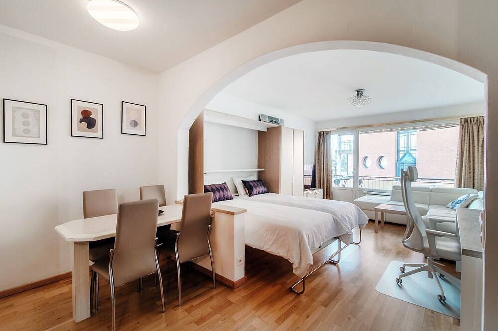 Ganze Wohnung, Fitnessfreundliches Studio-Apartment in Paradiso (Little Paradise) in Paradiso, Luganersee