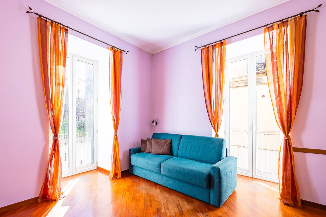 Entire apartment, Montesanto Flow Flat by Napoliapartments in Naples, Naples Province