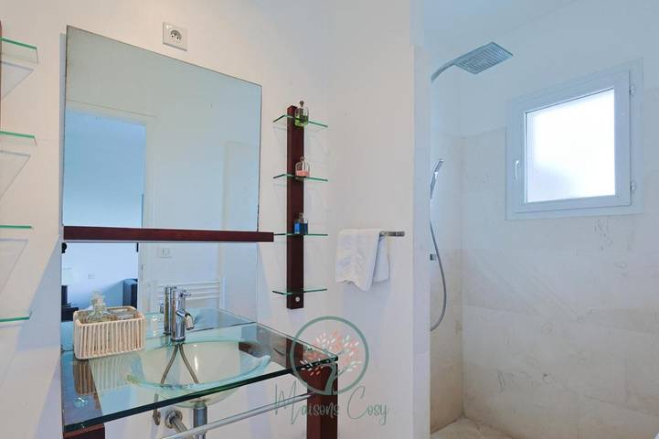 Location de vacances pour 2 personnes, avec balcon à Ensuès-la-Redonne - 3