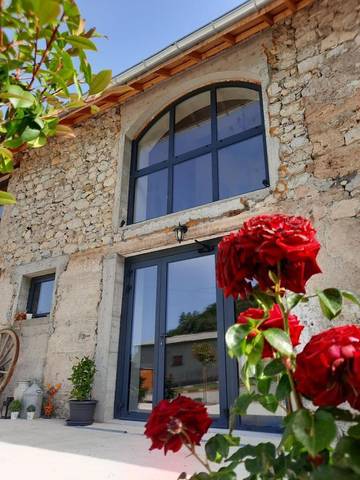 Cottage pour 3 personnes, avec jardin ainsi que terrasse et vue à Saint-Auban-d'Oze