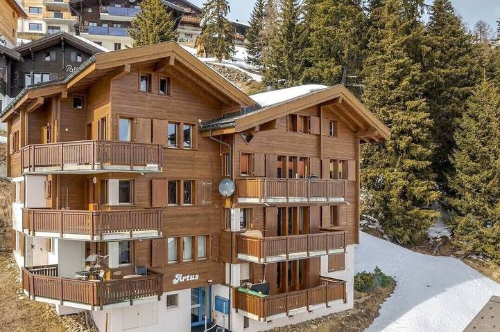 Hütte für 4 Personen, mit Balkon in Bettmeralp