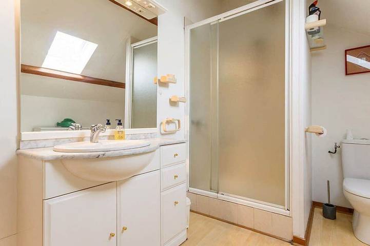 Gîte pour 4 personnes, avec jardin à Saint-Molf - 4