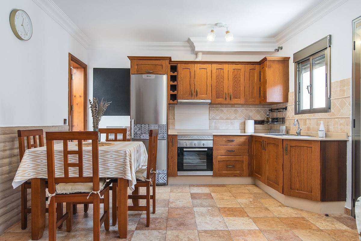 Apartamento entero, Home2Book Cozy Apt 2 Min From La Garita Beach in La Garita, Telde
