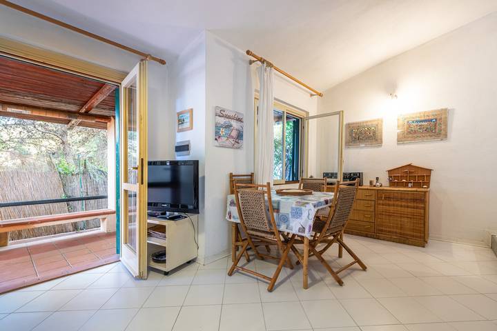 Ferienhaus „Villetta Simius“ mit Wlan, Garten und Terrasse in Campulongu, Villasimius
