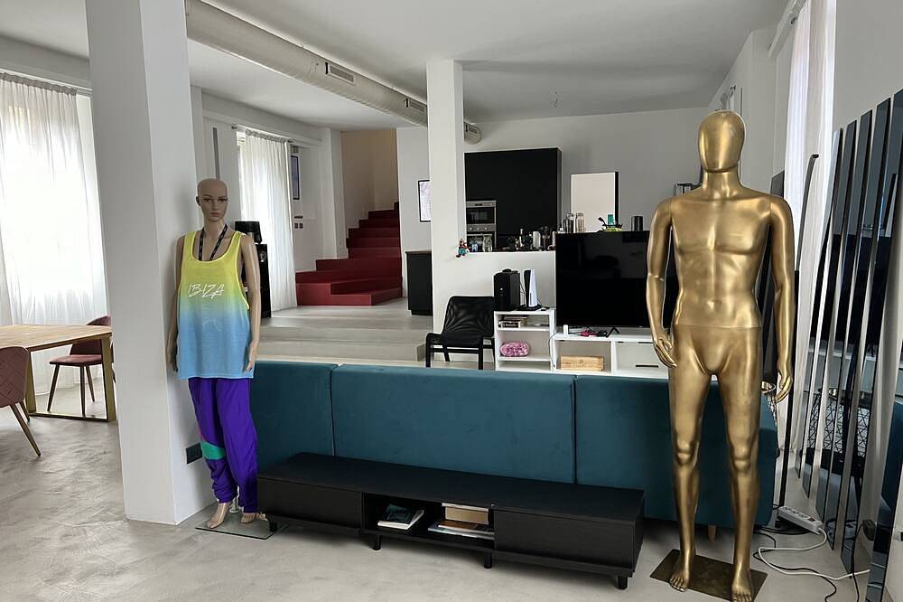 Wunderschönes 200 m² großes Loft mit 10 Betten! in Cologno Monzese, Mailand Provinz