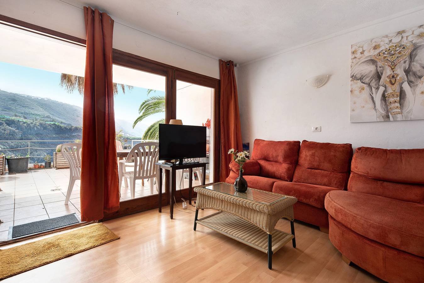 Maison de vacances Tropic-like Caribe over the Canyon avec vue sur la mer et Wi-Fi in San Marcos, Tenerife du Nord
