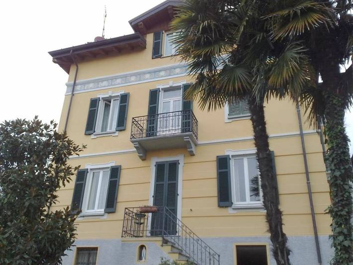 Chambre d’hôte pour 4 personnes, avec Balcon et Terrasse ainsi que Jardin et Vue sur le lac à Dervio