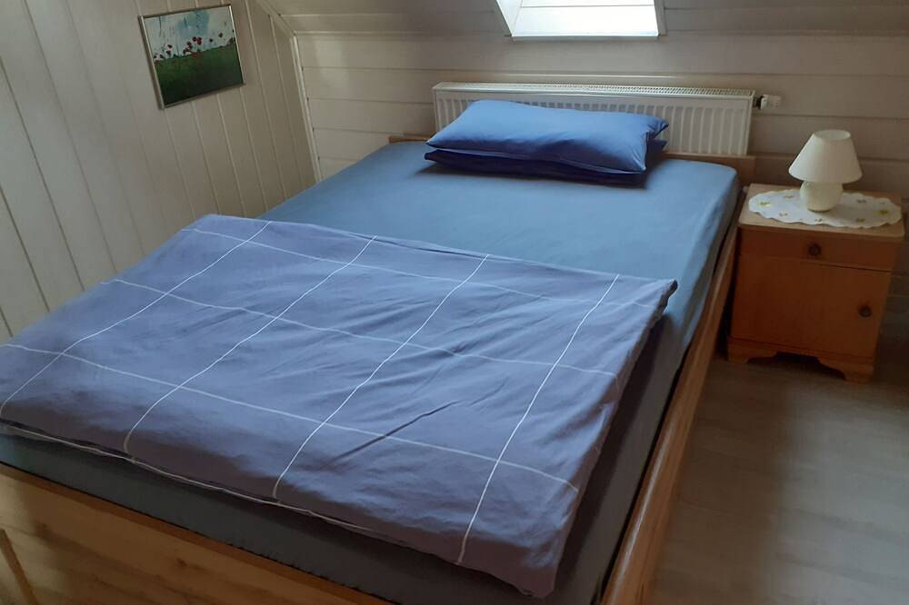 Ganze Wohnung, Gemütliche Ferienwohnung (67m2) für 4 Pers. in Kürmreuth in Königstein (Bayern), Ostbayern