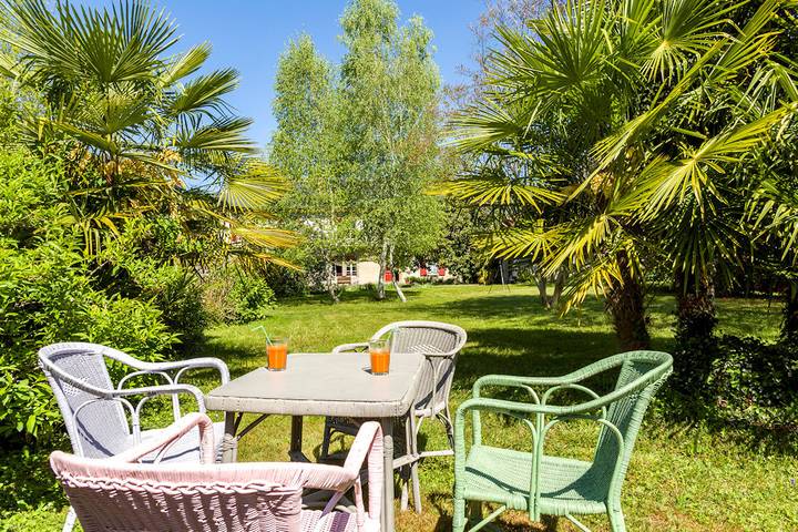 Chambre d’hôte pour 3 personnes avec jardin in Livron (Pyrénées-Atlantiques), Béarn