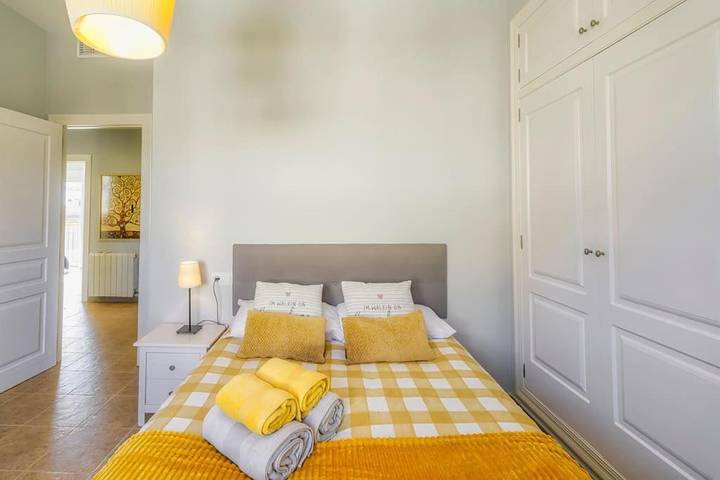 Casa rural para 8 personas, con piscina además de jardín y vistas en Los Alcázares - 2