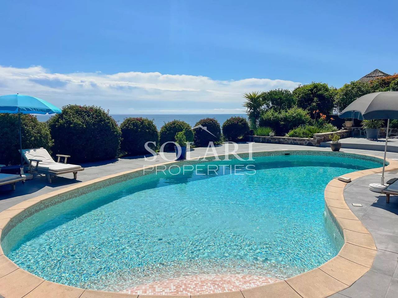Ganze Wohnung, Ferienwohnung für 5 Personen mit Balkon/Terrasse in Saint-Raphaël, Massif de l'Esterel