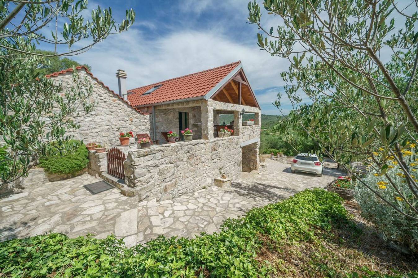 House Radojka in Tisno, Šibenik-Knin