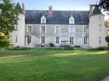 Château pour 18 personnes, avec piscine ainsi que jacuzzi et jardin en Indre-et-Loire