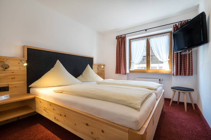 Pension für 2 Personen, mit Terrasse und Garten sowie Sauna in Oberstdorf - 4