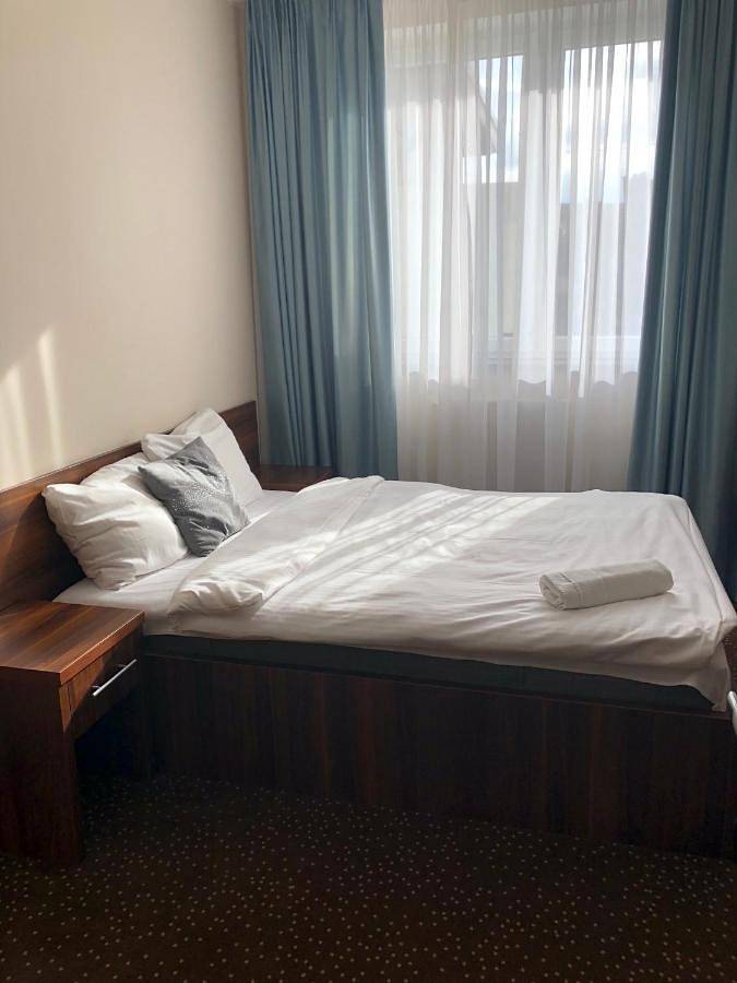 Bed & breakfast, z Taras i Ogród oraz Sauna w Świdnica