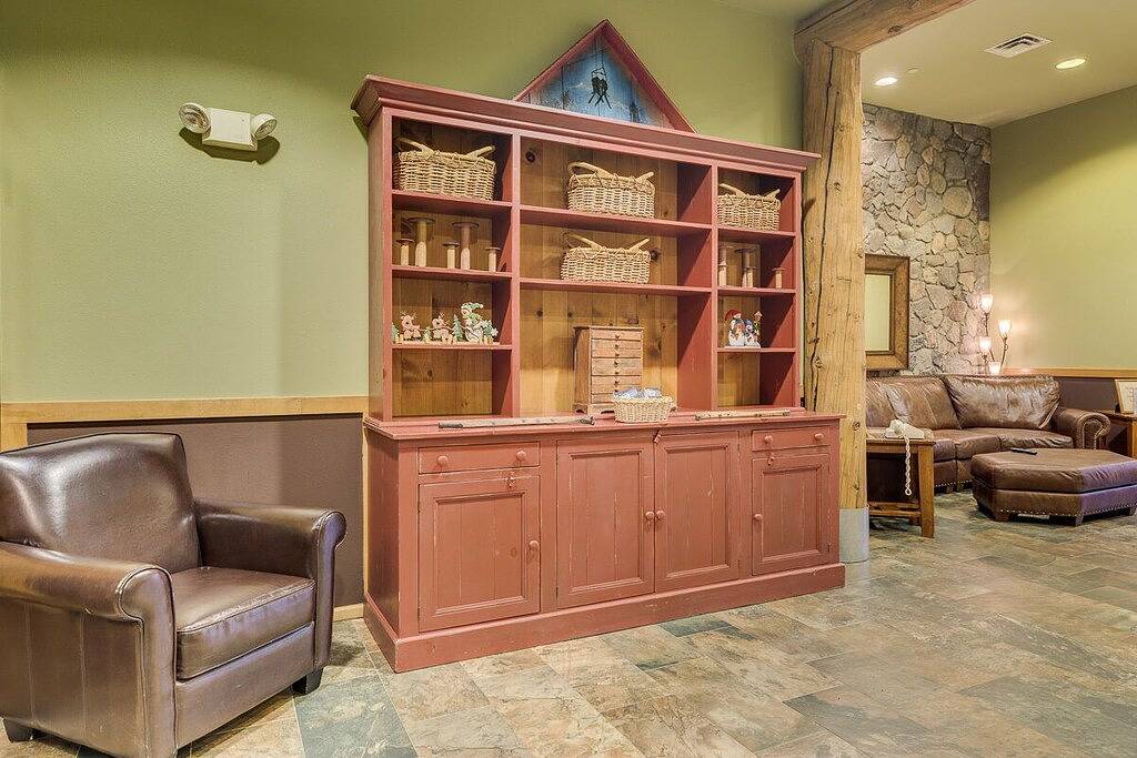 Ganze Wohnung, 1 Schlafzimmer in River Run Village, in der Nähe der Gondel, Blick auf die Skipiste, kostenloses Wifi in Arapahoe Basin