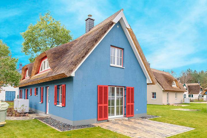 Ferienhaus für 6 Personen, mit Terrasse und Sauna sowie Garten in Glowe