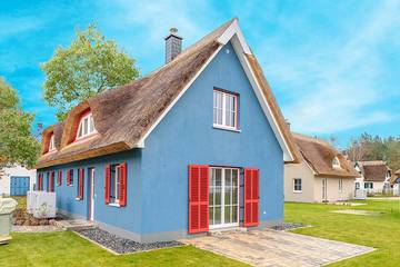 Ferienhaus für 6 Personen, mit Terrasse und Sauna sowie Garten in Glowe