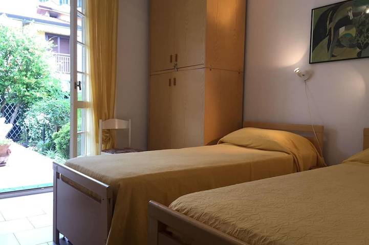 Ferienwohnung für 5 Personen, mit Garten in Marina di Massa - 4