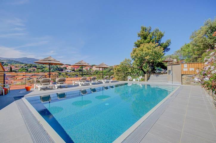 Hôtel pour 2 personnes, avec sauna et piscine ainsi que jardin et jacuzzi, animaux acceptés