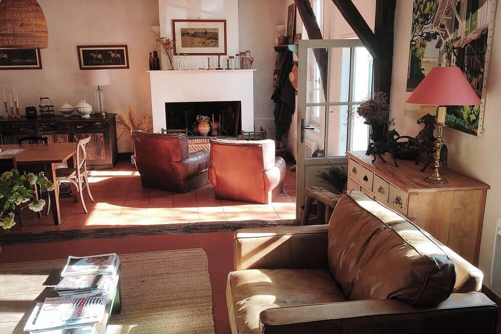Charming 17th century house on 1 ha of land 4 minutes from Bergerac in Bergerac, Périgord Pourpre