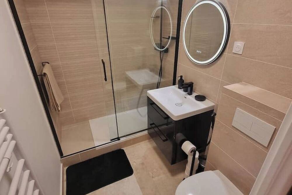 Apartamento entero, Le cosy 2 de disnay land paris in Bussy-Saint-Georges, Sena y Marne