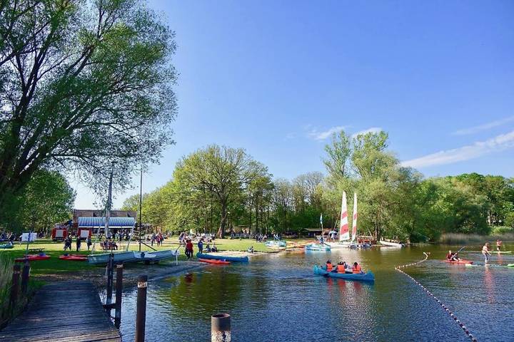 Ferienwohnung für 4 Personen, mit Terrasse und Seeblick in Brandenburg an der Havel - 2