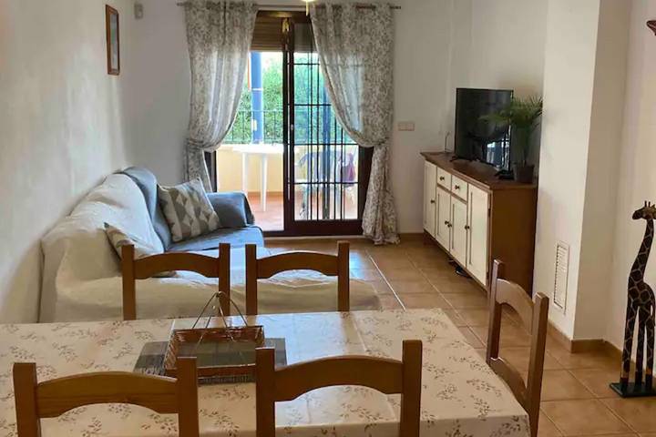 Apartamento para 6 personas, con piscina y balcón en Roda Golf