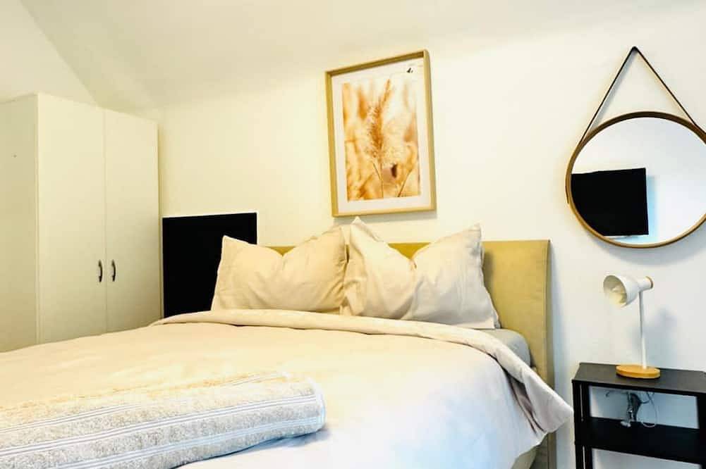 Room for 2 in a Comfy Villa w/ Garden near Danube in Floridsdorf, Wien