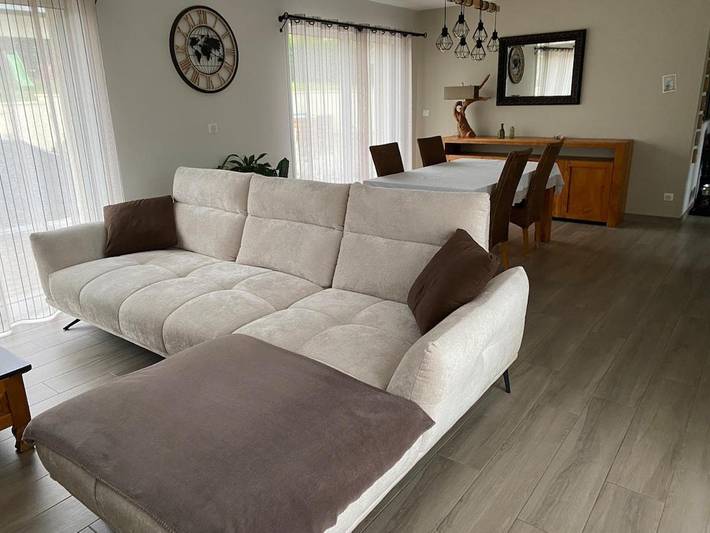 Location de vacances pour 8 personnes, avec jardin et piscine à Prignac-et-Marcamps - 3