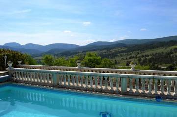 Holiday rental for 3 people, with garden and pool, with pets in Verdon Gorge