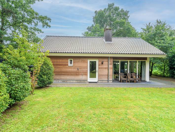 Villa voor 6 personen, met sauna en terras in Nederland