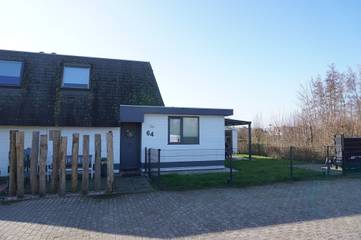 Ferienhaus für 6 Personen, mit Balkon/Terrasse und Terrasse in den Niederlande