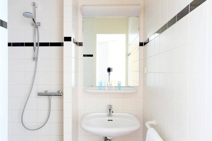 Hôtel pour 3 personnes, avec Vue à Leiden - 4