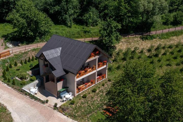 Landhaus für 2 Personen, mit Seeblick und Ausblick sowie Garten - 1